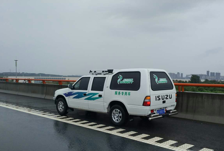 滂沱大雨中,驱车一千多公里去培训