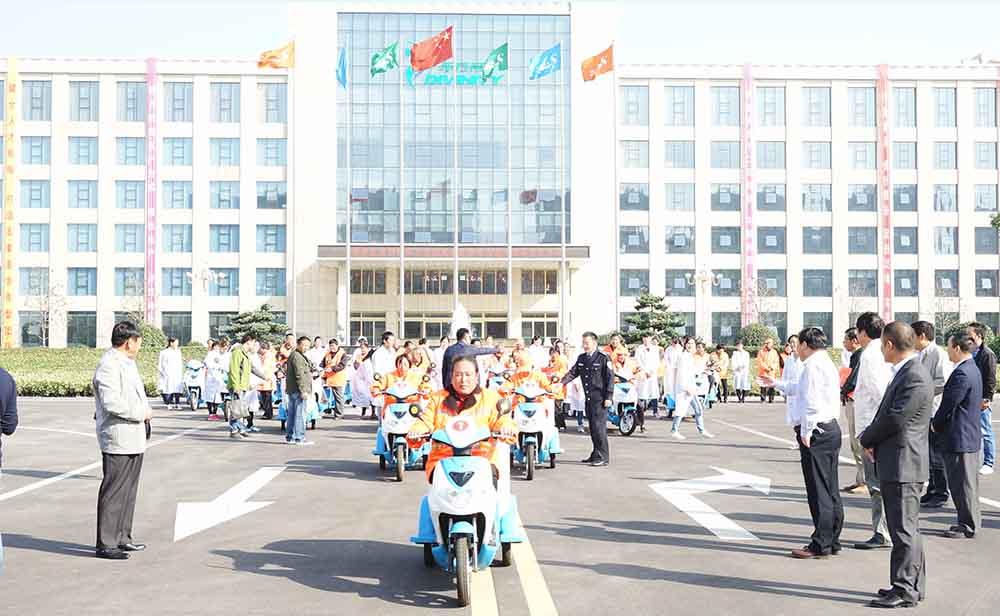 安徽东方帝维爱心环保车捐赠仪式完满落幕