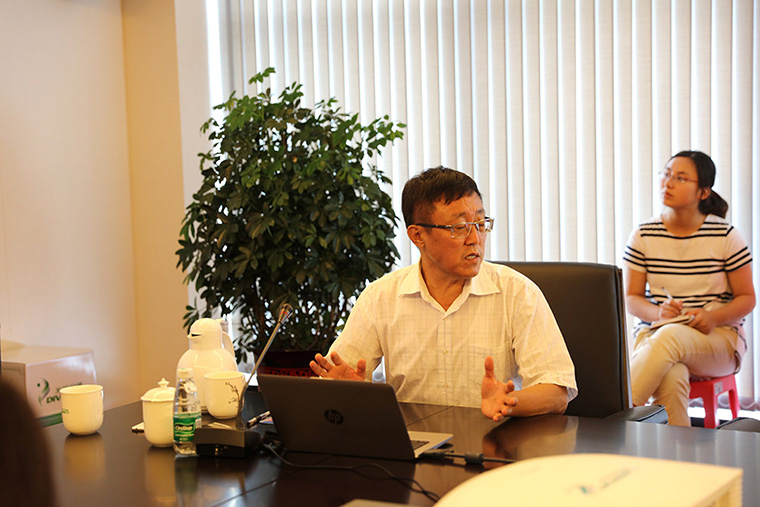 中监所王栋研究员应邀来公司交流指导工作