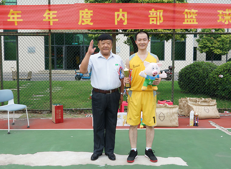 英姿飒爽 绽放青春 凌波微步 追逐梦想——东方帝维2017年篮球对抗友谊赛圆满结束！