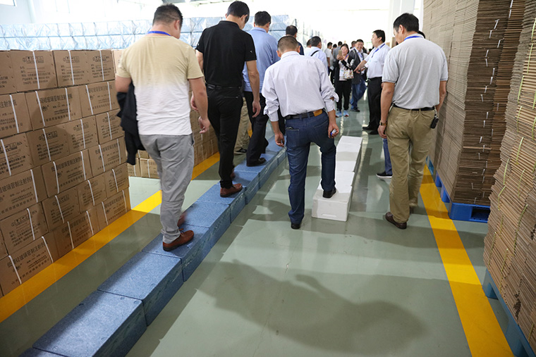 相约亳州药博会 · 相聚东方帝维——东方帝维伪狂犬净化高峰论坛暨客户中医健康养生答谢会