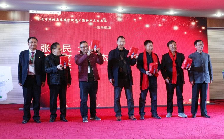 东方帝维同步上市猪伪狂犬、圆环苗，疫苗市场再添劲旅