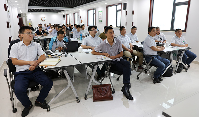 “群贤毕至 共商大事 东方帝维 大有作为”——东方帝维第四季度营销大会隆重召开！